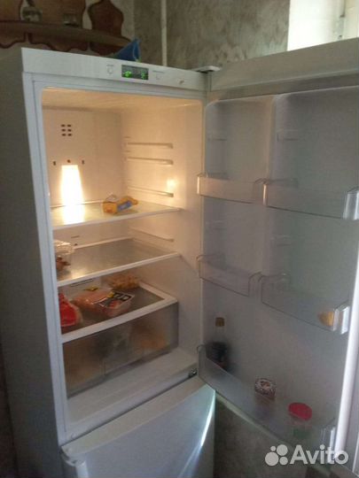 Холодильник бу LG