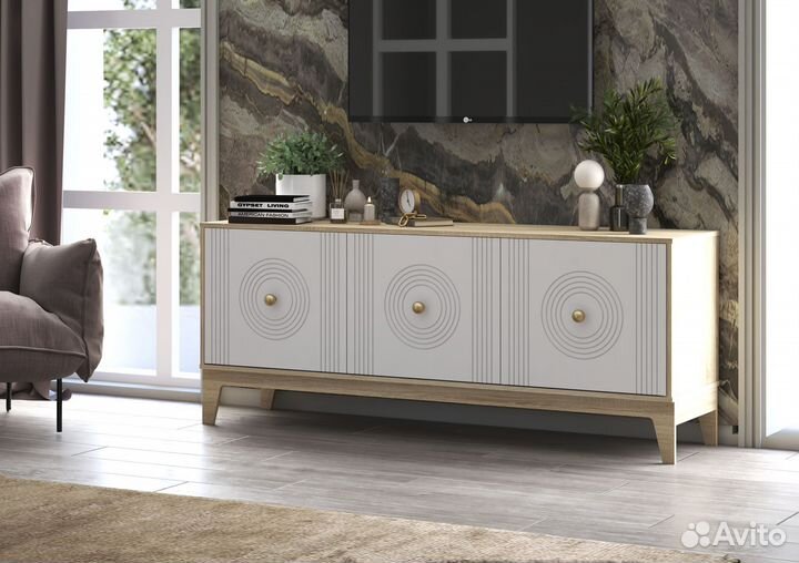 Комод Адриана