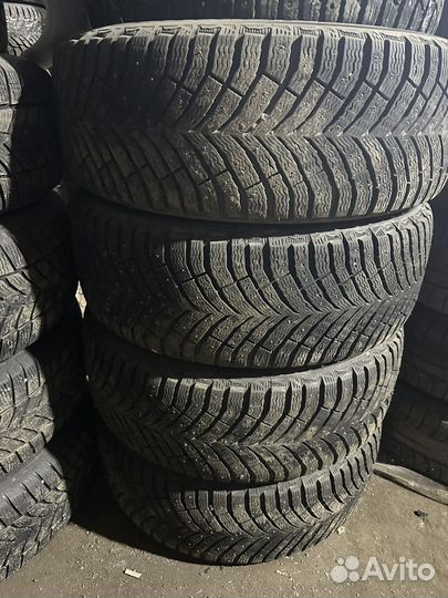 Michelin X-Ice North 4 SUV 245/50 R19 105T