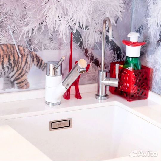 Кухня в стиле хай тек на заказ