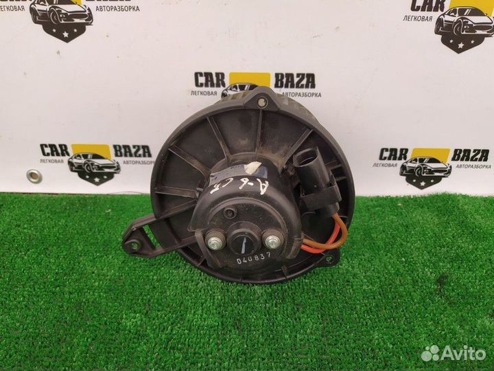 Моторчик отопителя Audi A6