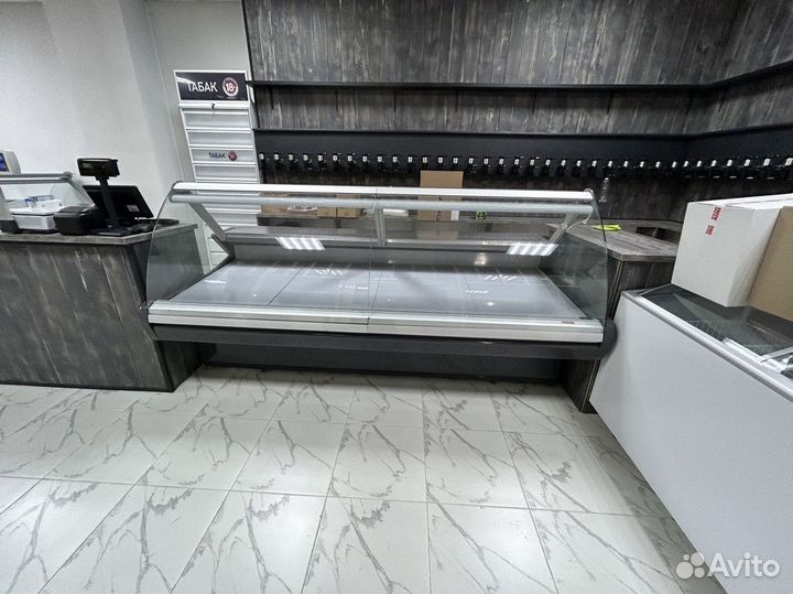 Холодильная витрина с выносом холодом от 5 до 17м