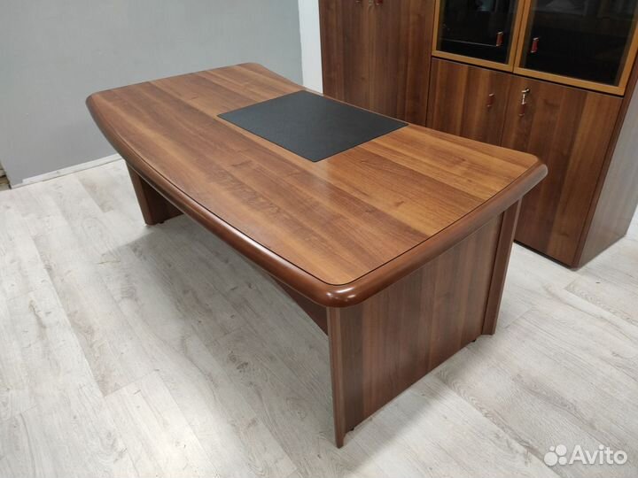 Кабинет руководителя (3 предмета) cannes б/у 01318