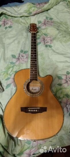 Акустическая гитара flight