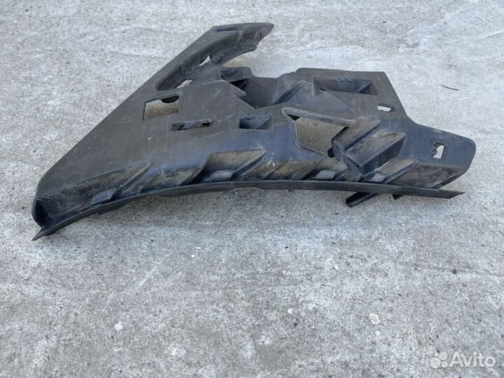 Кронштейн омывателя фар volvo s60 2 поколение