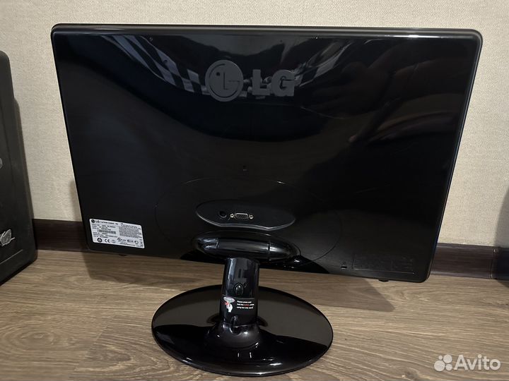 Монитор для компьютера LG