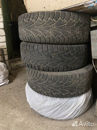 Hankook Winter I'Pike 205/65 R15 94T