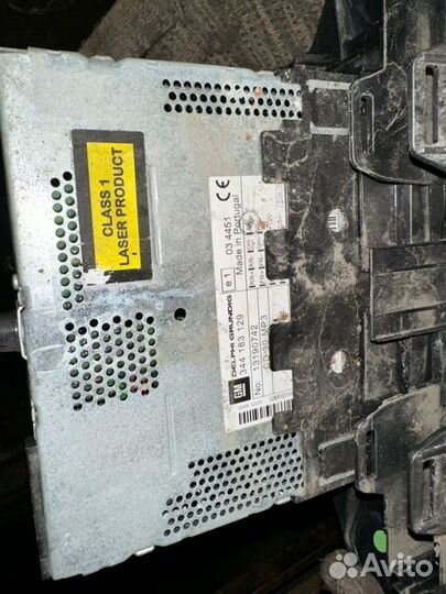 Штатная магнитола Opel Zafira B