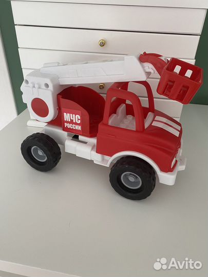 Машинки 2 шт (мчс + Пожарная)
