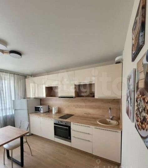 1-к. квартира, 43 м², 9/14 эт.