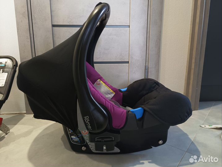 Автолюлька britax romer с базой isofix и вкладышем