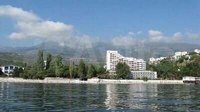 2-к. апартаменты, 75 м², 1/10 эт.