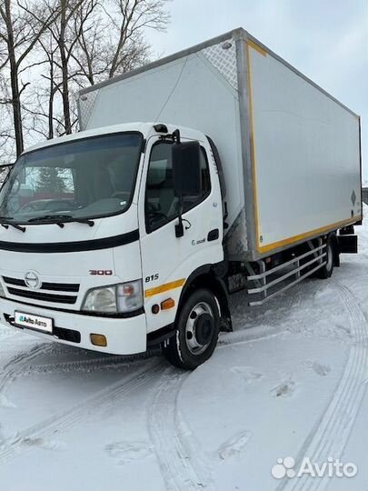 Hino 300 (Dutro), 2011