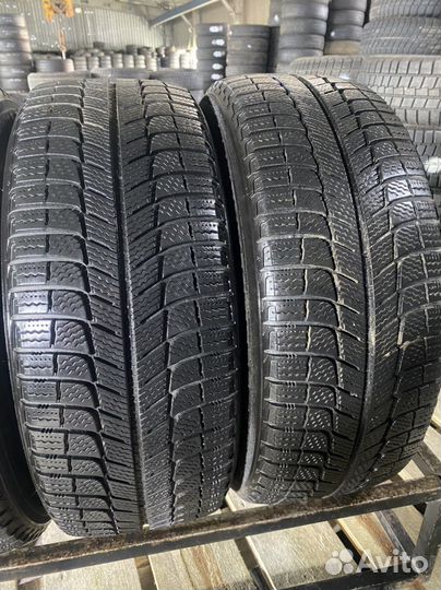 Michelin X-Ice Xi3 215/55 R16