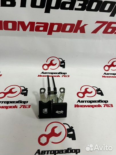 Ручка капота лючка бензобака Nissan Qashqai j10