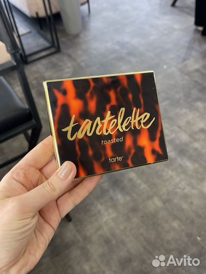 Палетка теней Tarte Tartalette - Toasted