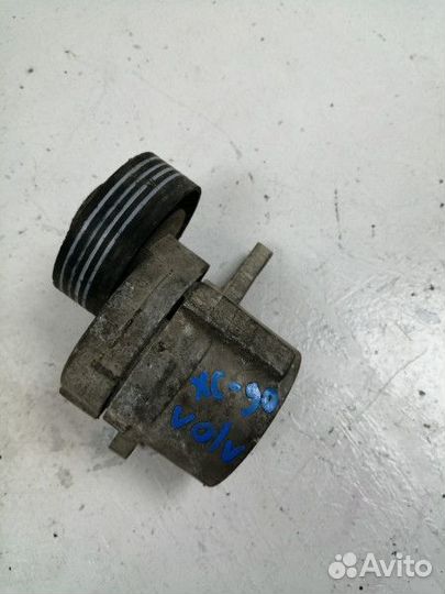 Ролик-натяжитель ремня грм Volvo XC90 1