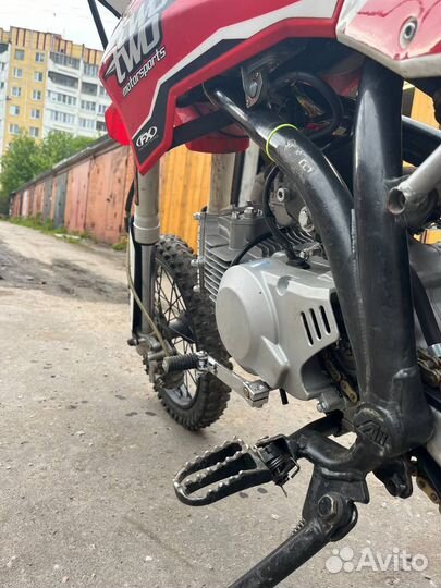 Двигатель yx160 4v