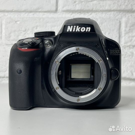 Nikon D3300 kit 18-55mm 32700 кадров