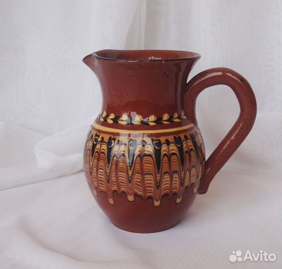 Керамическая ваза на подставке, Болгария