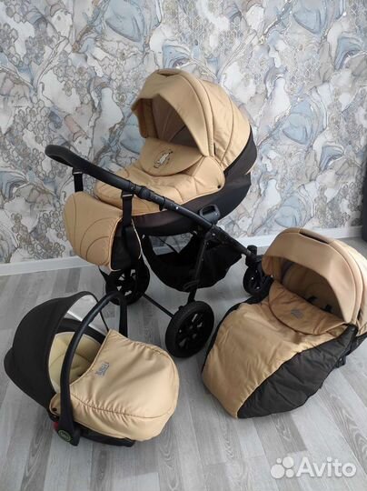 Коляска Tutis Zippy Tapy 3 в 1