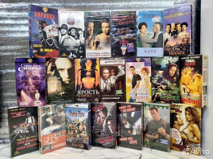 Видеокассеты VHS Varus Video лицензия Warner Bros
