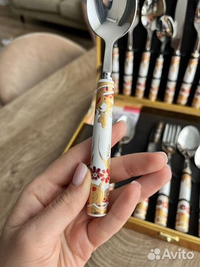 Набор столовых приборов