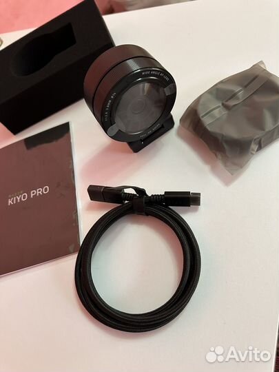 Веб-камера Razer Kiyo Pro