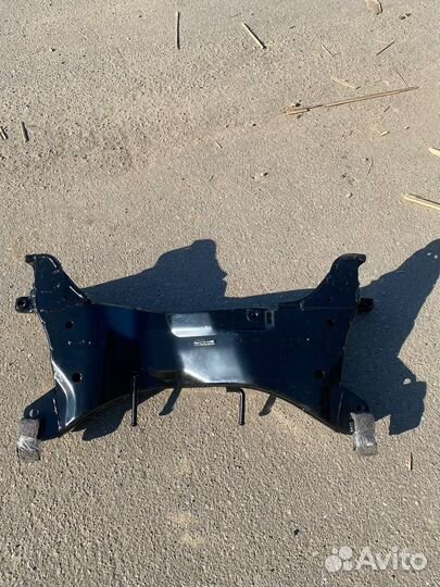 Подрамник перед. Mitsubishi Outlander 1 арт. 11700