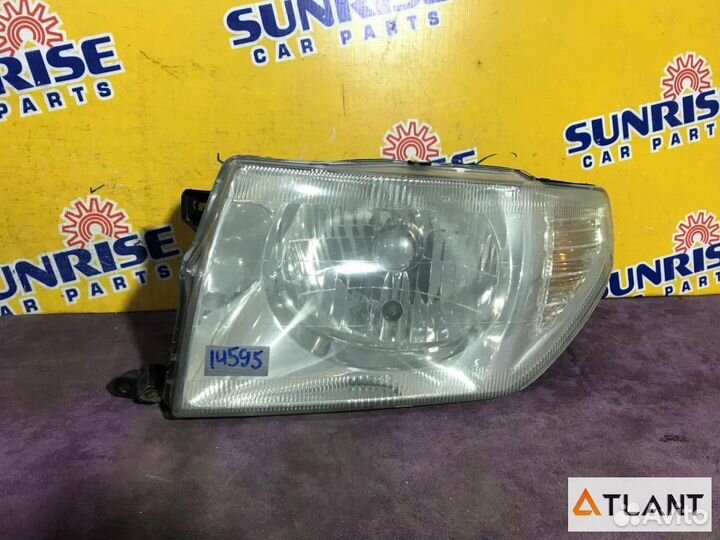 Фара mitsubishi pajero IO