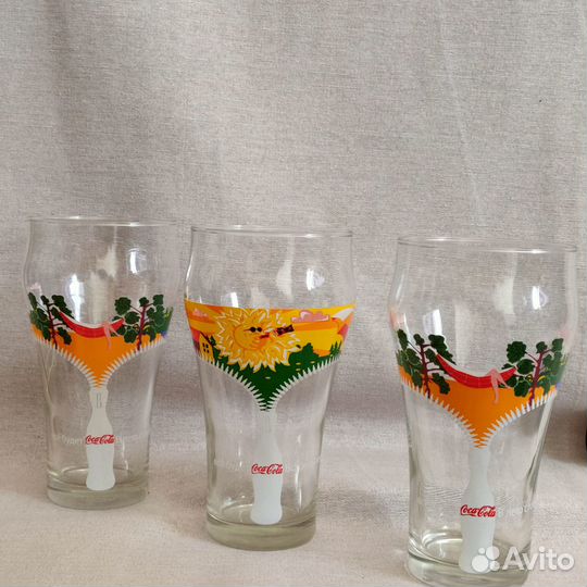 Различные сувениры от Coca-Cola