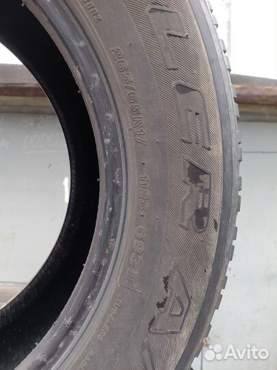 Bridgestone Dueler A/T 265/65 R17