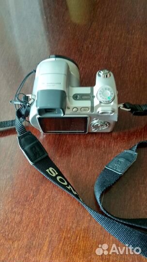 Фотоаппарат Sony Cyber-shot DSC-H7