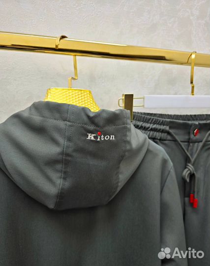 Мужской спортивный костюм kiton новый