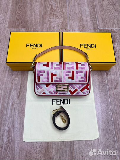 Сумка fendi