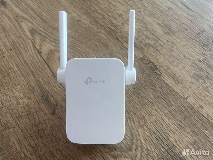 Wi-Fi усилитель сигнала (репитер) TP-link RE205