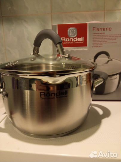 Кастрюля Rondell Flamme, 2.3 л, диаметр 18 см