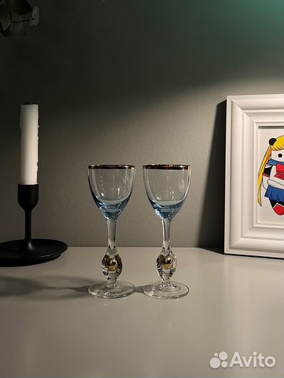 Винтажные ликерные рюмки с золотой бусиной