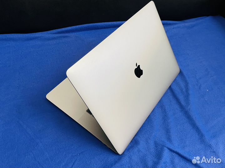 Macbook pro 15 2017