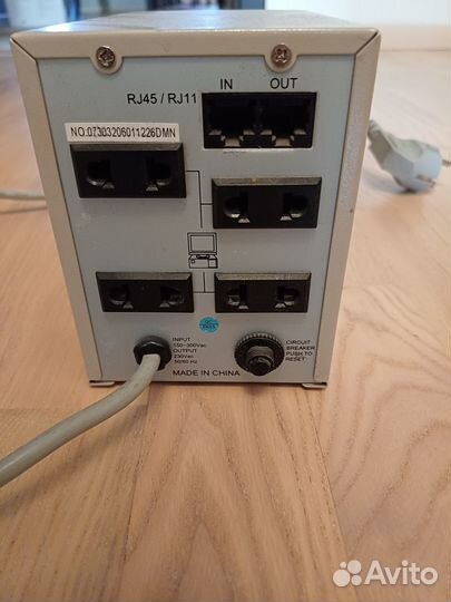 Стабилизатор напряжения defender