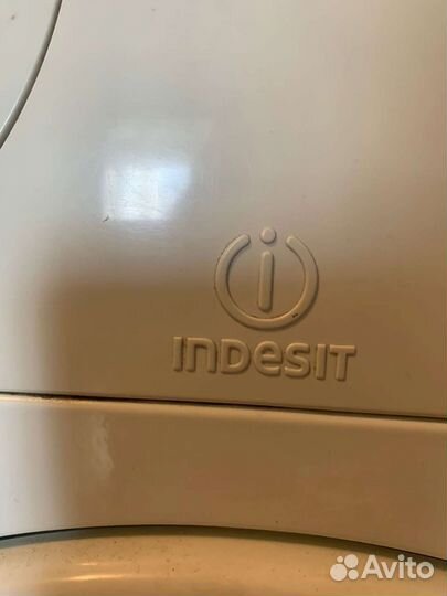 Стиральная машина на запчасти indesit WR 105 X.R