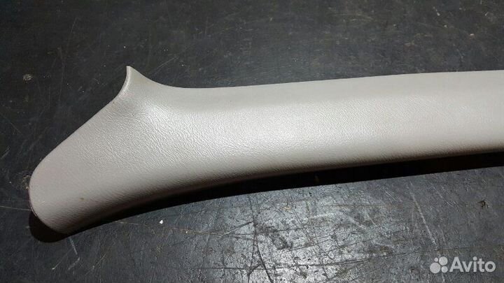 Накладка стойки салона передняя левая Subaru