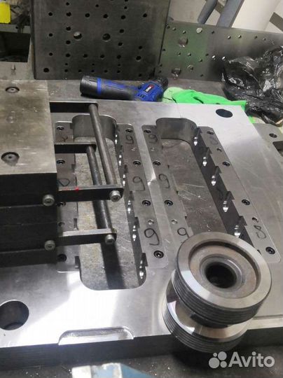 Штампы, прессформы