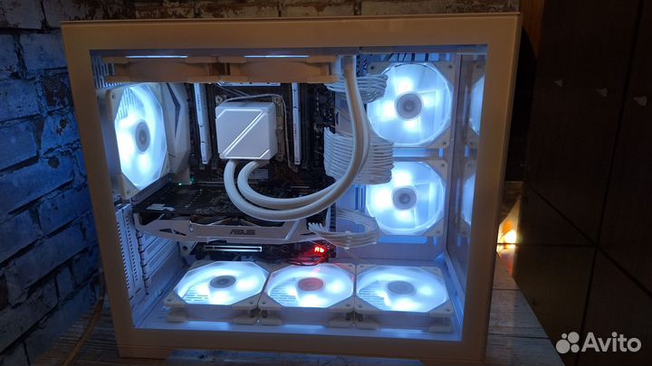 Gaming PC White Edition