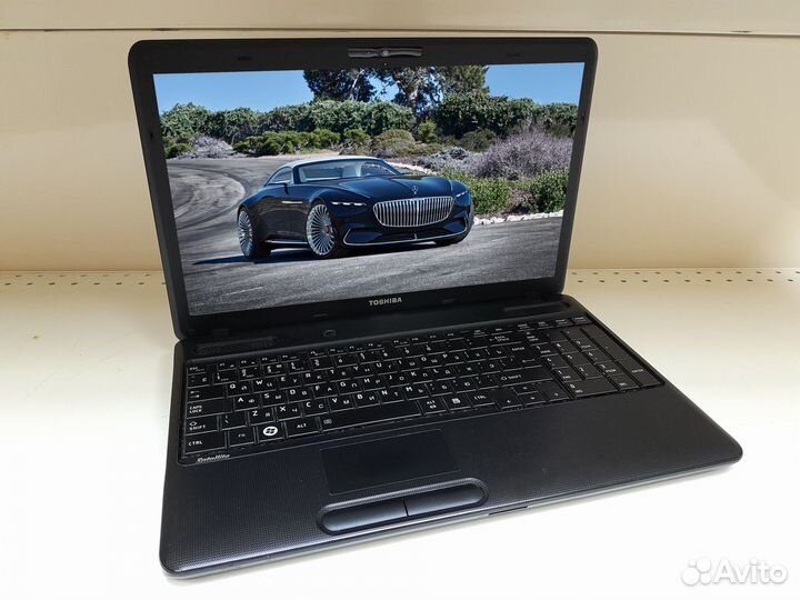 Ноутбук Toshiba / Core I3 / 4Gb / Intel HD / дo 8G