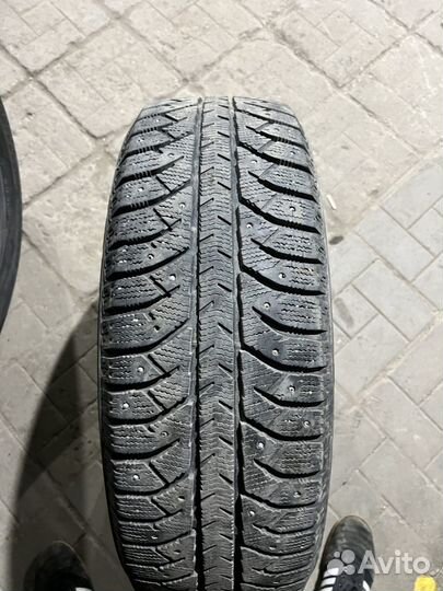 Bridgestone Ice Cruiser 7000 225/65 R17