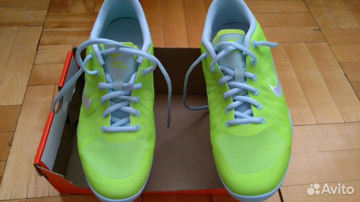 Кроссовки nike р.9 26 см