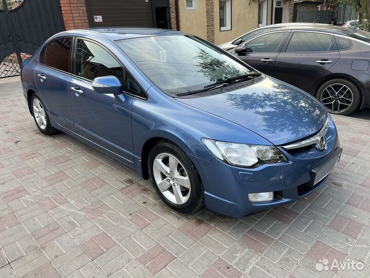 Honda Civic 1.8 AT, 2008, 260 300 км