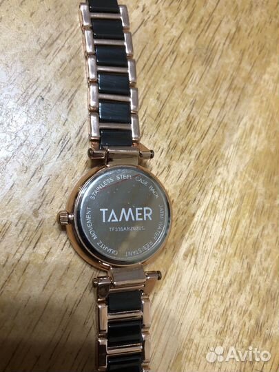 Часы наручные женские