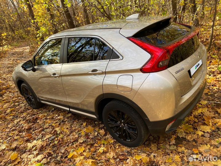 Mitsubishi Eclipse Cross 1.5 CVT, 2019, 62 000 км